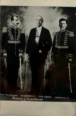 27   -  <span class="object_title">Fotomontaje con Rafael Uribe, Enrique Olaya y Benjamín Herrera</span>