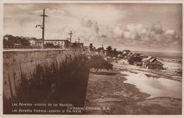 174   -  <p><span class="description">Las Bóvedas el Exterior de las Murallas Cartagena ca 1920s</span></p>