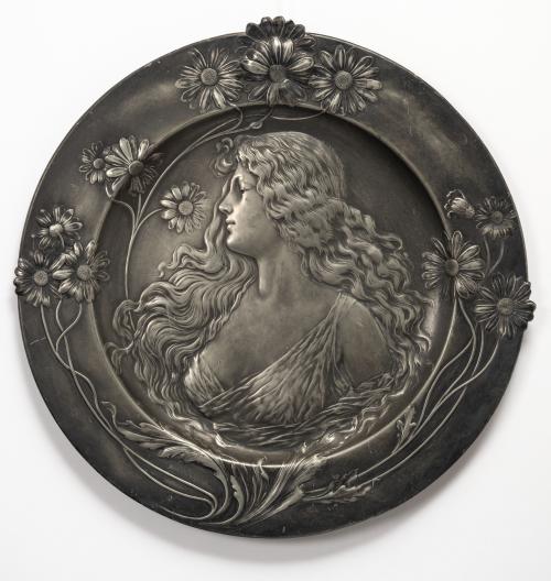 Plato Art Nouveau