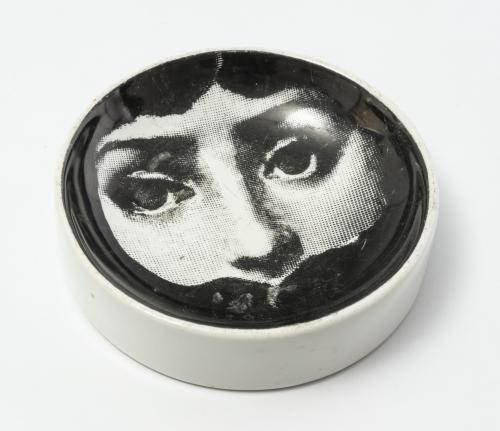 Cenicero. Piero Fornasetti