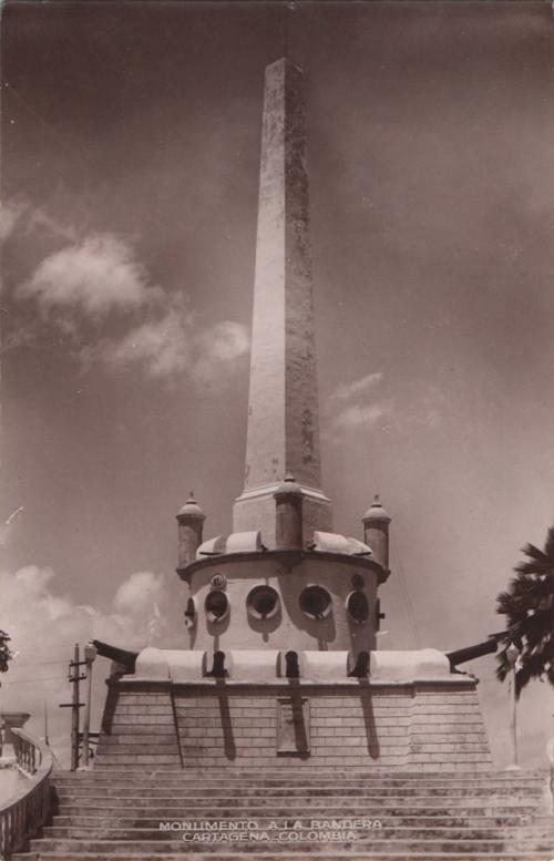 Pie de La Popa y monumento a la bandera (Cartagena)